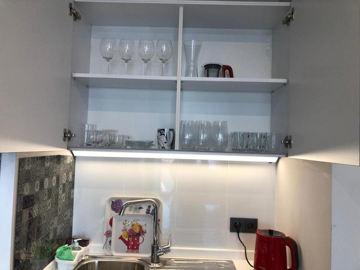 Nilin Apartment Istanbul Bagian luar foto