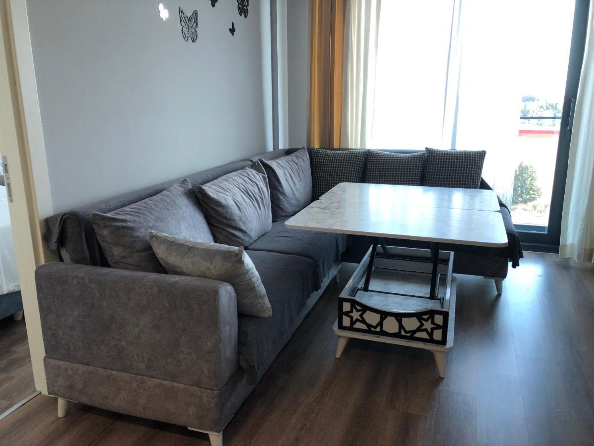 Nilin Apartment Istanbul Bagian luar foto