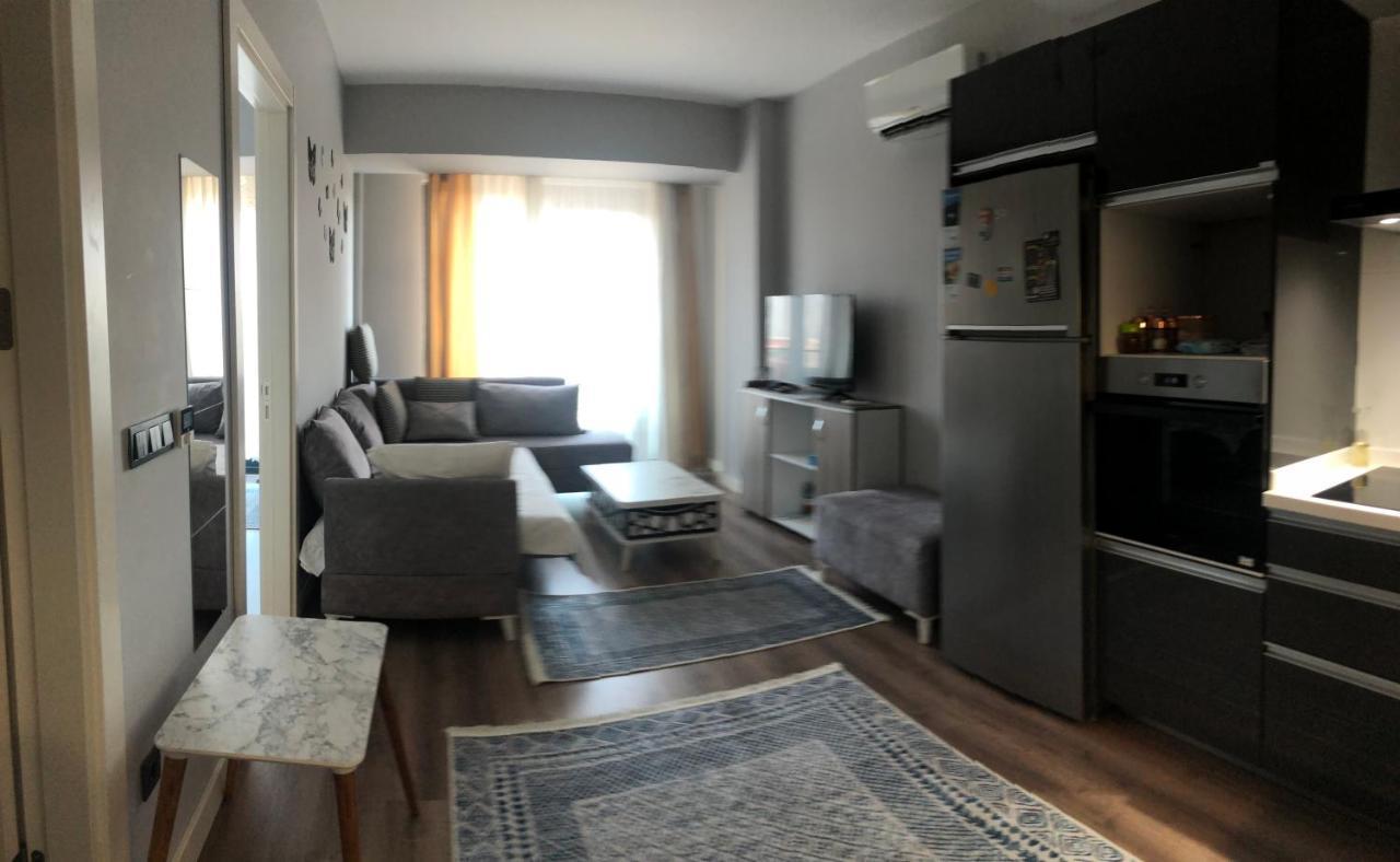 Nilin Apartment Istanbul Bagian luar foto
