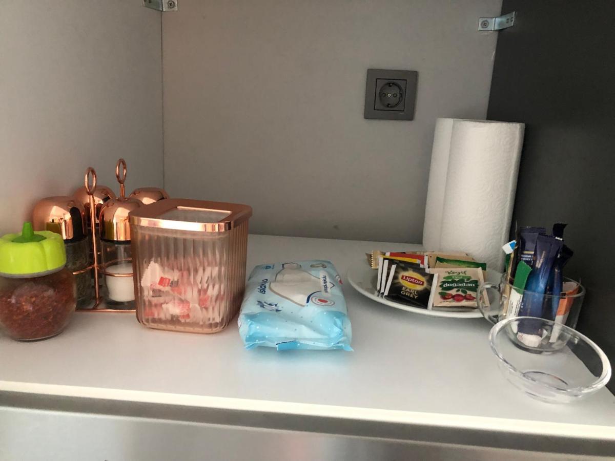 Nilin Apartment Istanbul Bagian luar foto